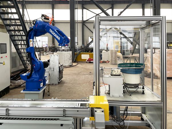 码垛机器人的功能有哪些? 青岛赛邦生产的码垛机器人展示