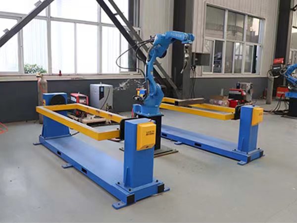 焊接机器人厂家的焊接机器人展示