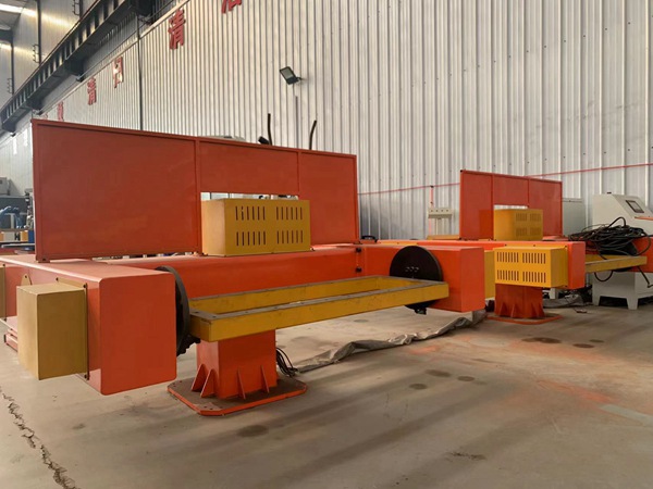 青岛赛邦生产的焊接变位机展示 焊接变位机的应用介绍